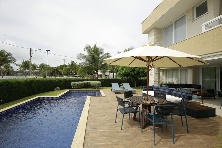 Casa Luxo em Guarajuba | 5 Suítes | Piscina Privativa | Cond