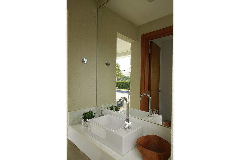 Casa Luxo em Guarajuba | 5 Suítes | Piscina Privativa | Cond