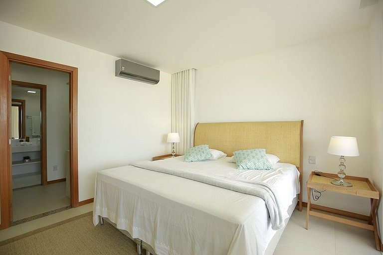 Casa Luxo em Guarajuba | 5 Suítes | Piscina Privativa | Cond