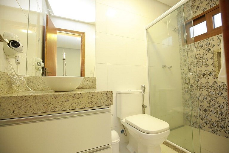 Casa Luxo em Itacimirim | 4 Suítes | Piscina Privativa | Lar